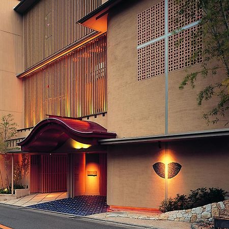 Atami Juraku Hotel Esterno foto