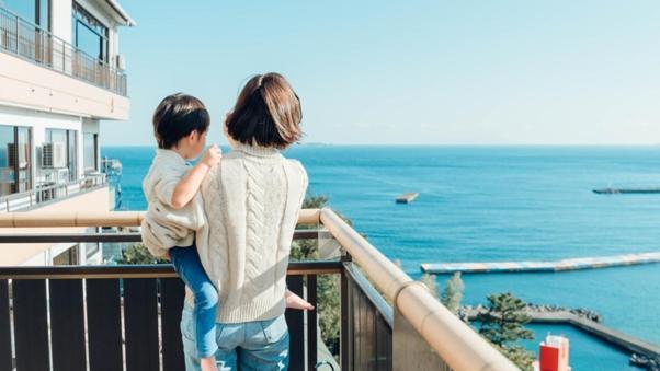Atami Juraku Hotel Esterno foto
